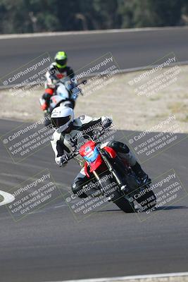 media/Sep-20-2025-TrackDaz (Sat) [[27f0cde673]]/B Group/1020am (Turn 3)/